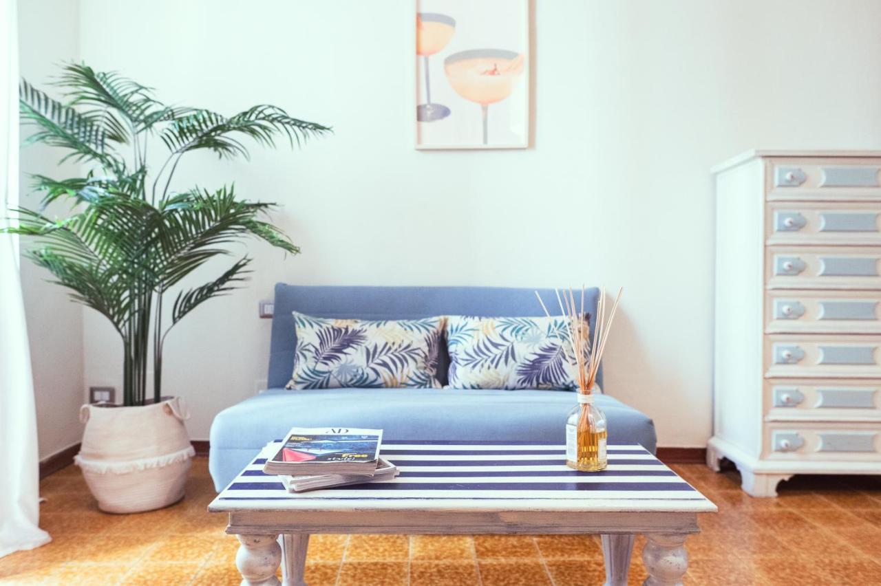 Celeste Simple Apartment سان مينياتو المظهر الخارجي الصورة